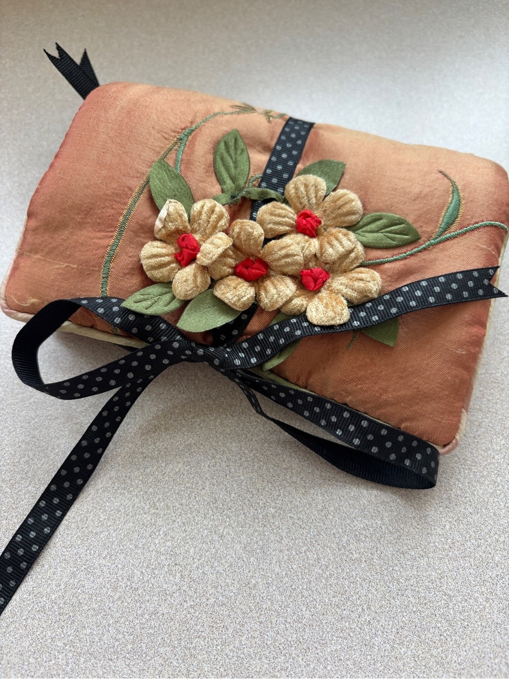 Goody Goody Travel Jewelry Pouch - Peach with Gold Flowers